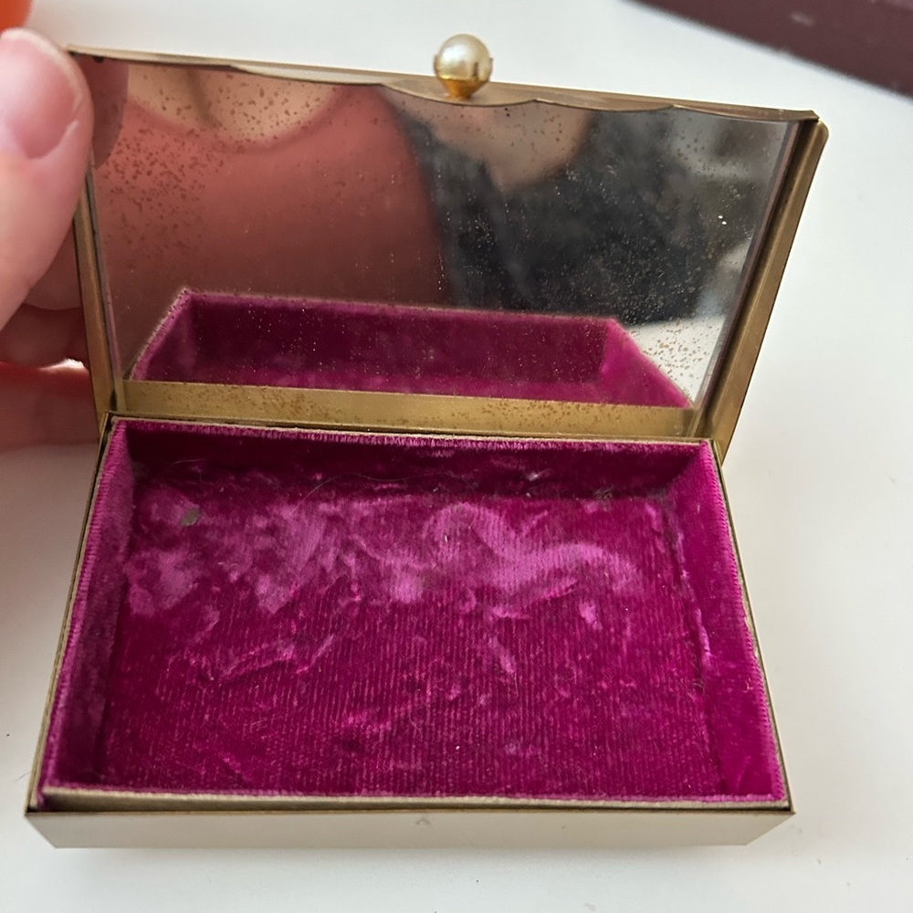 VTG Elegant Gold Clutch with Pearl Accents trinket jewelry box organizer